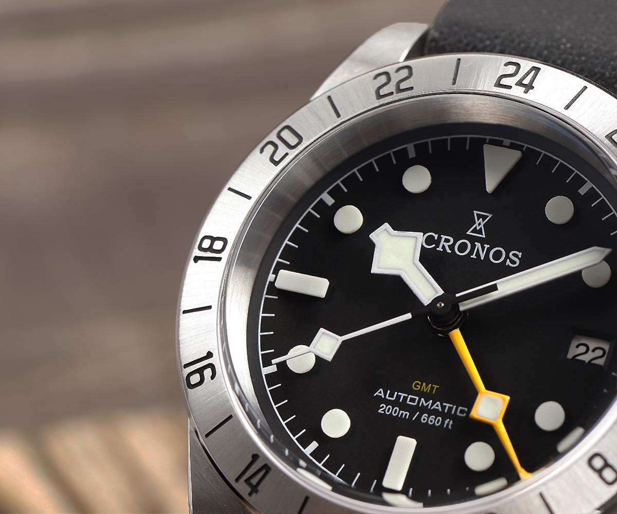 Cronos Vintage GMT 39mm NH34 r - Tropic Strap Vintage reseña y precio